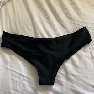 TILLYS Black cheeky bikini bottom